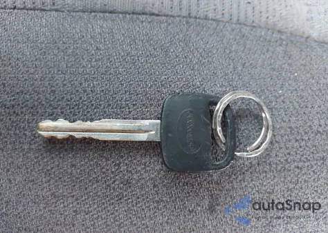 1998 Toyota Tacoma Base V6 from USA, damaged, VIN 4TAWN72N8WZ142285